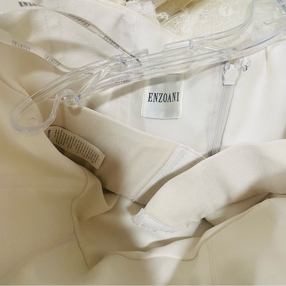 Enzoani Karissa Wedding Dress, Bridal Gown - Picture 15 of 16